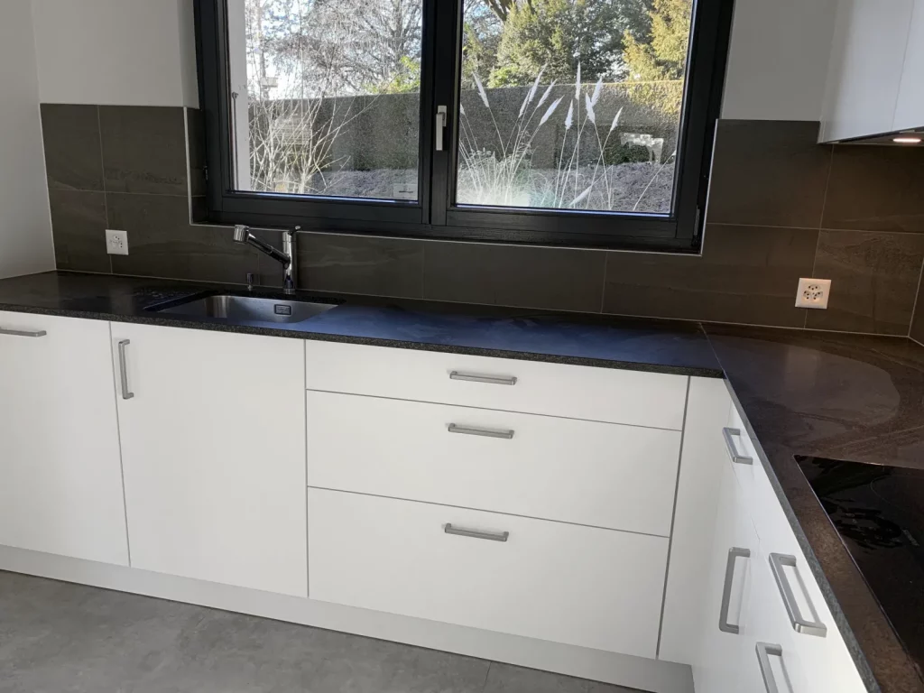 Realisation-maison_locative-renovation-christins-home-design-03 maison locative rénovation totale par Christin's Home Design