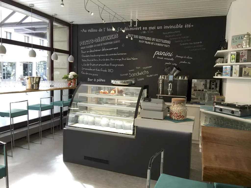 Realisation-cafe_des_arts-renovation-christins-home-design-01 Café des arts - Christine's Home Design