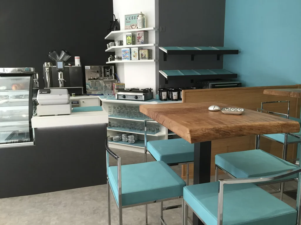 Realisation-cafe_des_arts-renovation-christins-home-design-04 Café des arts - Christine's Home Design