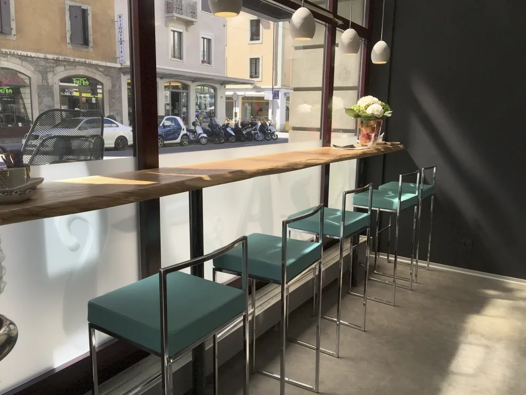 Realisation-cafe_des_arts-renovation-christins-home-design-07 Café des arts - Christine's Home Design