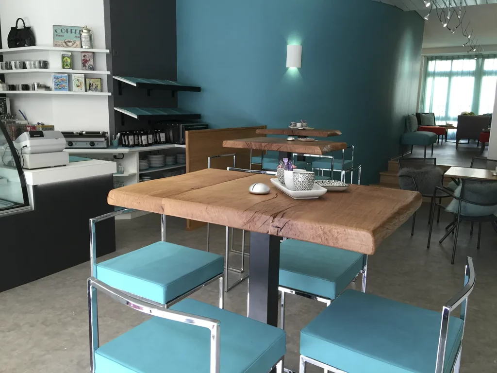 Realisation-cafe_des_arts-renovation-christins-home-design-08 Café des arts - Christine's Home Design